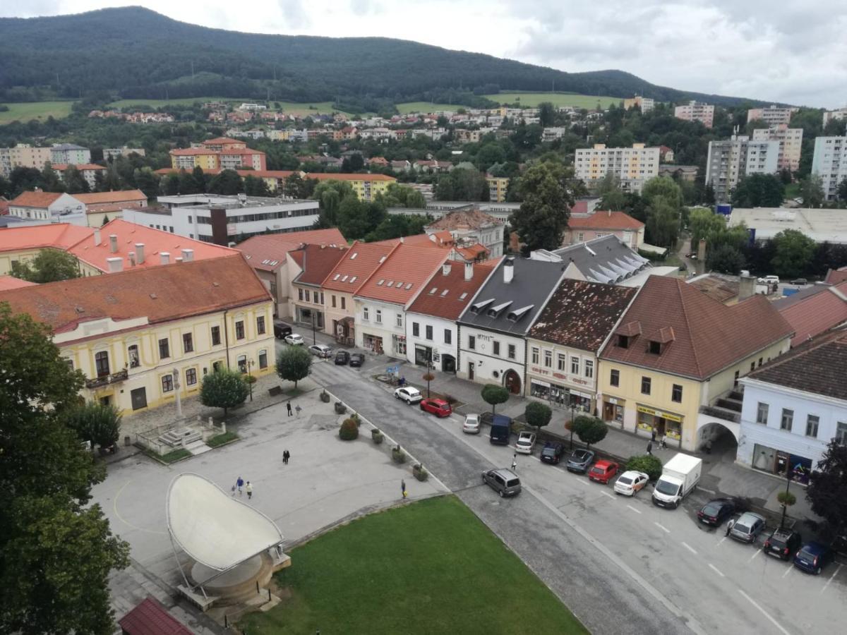 Hotel Cierny Orol Rožňava Exterior foto