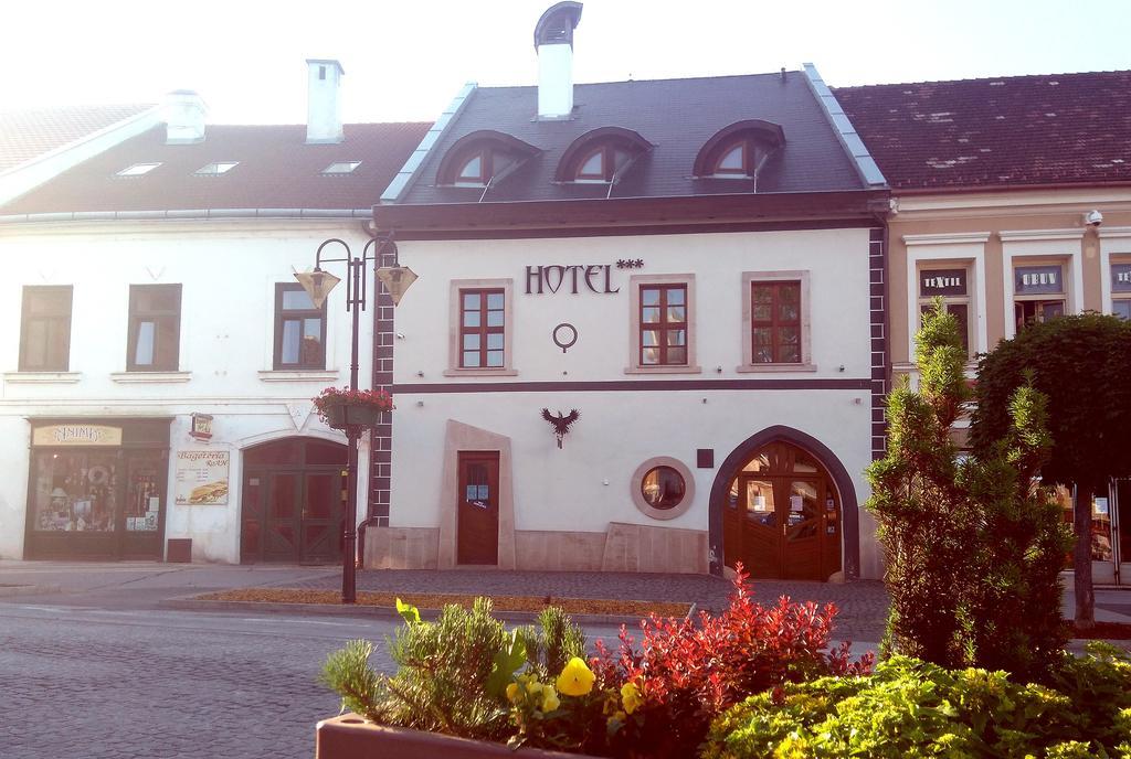 Hotel Cierny Orol Rožňava Exterior foto